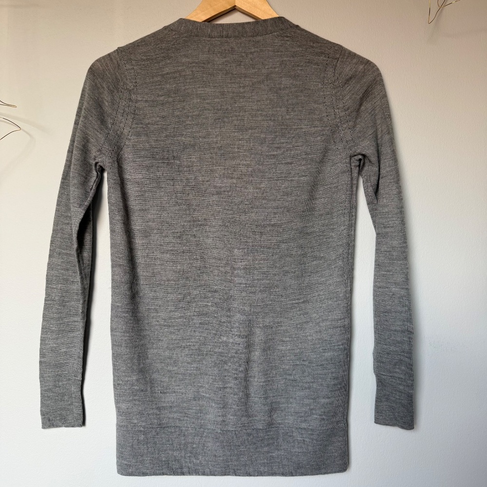 Banana Republic Grey Cardigan - Picture 3 of 6